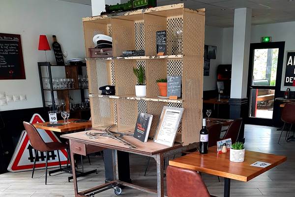 salle buffet de la gare