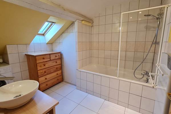 SCHLUCHT-Salle de bain-1