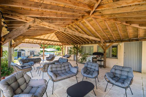 Covered terrace 5