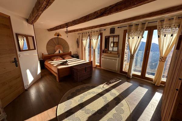 WhatsApp Image 2025-12-19 at 17.13.37