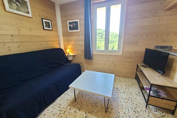 coin salon gîte 6 Moussan