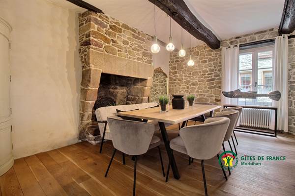 Belles de Bretagne- salle a manger de charme