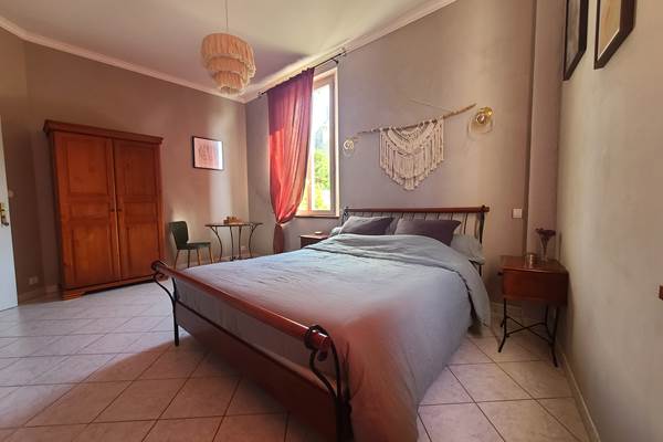 Chambre A l'ombre du Platane