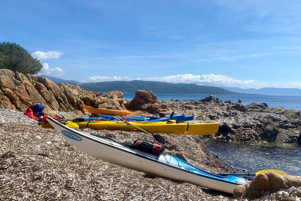 pique nique avec Abbartello kayak Corse Cupabia-photo-news