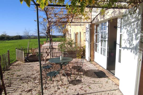 BRITAVIT GÎTE cour 3