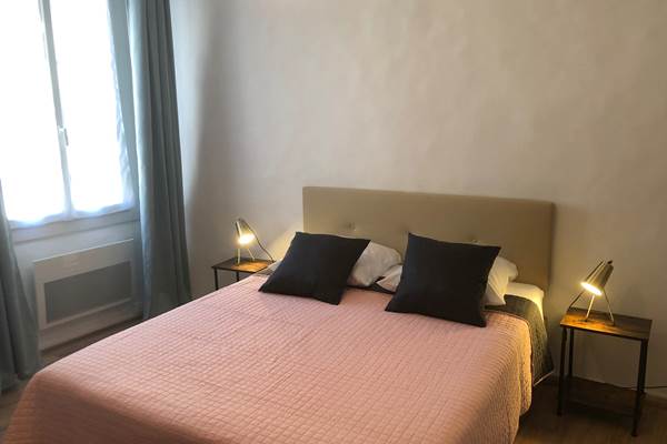 chambre 1 lit en 160 maison St Jacques