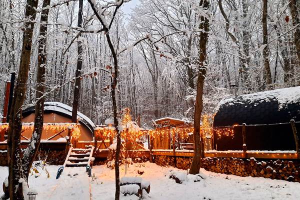 Logement insolite sous la neige