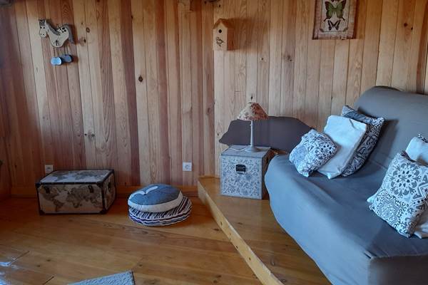 salle de jeu/chambre d'appoint au sous sol