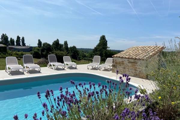 DA1BBDA5-2DAE-48A6-8D45-B00CE0D62AB3_4_5005_c