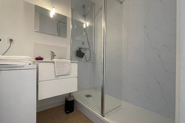 Belles de Bretagne - salle de douche