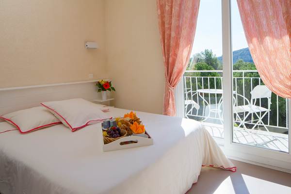 Chambre Classique - Hôtel Le Verdon *** à Gréoux-les-bains