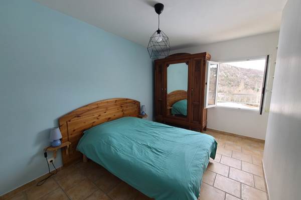 Les Gîtes de Moussan - Montbrun Les Bains - Gîte 4 - chambre double - 1er étage.