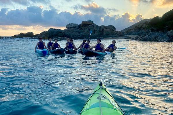 Abbartello kayak Corse coucher de soleil Aglio-photo-news