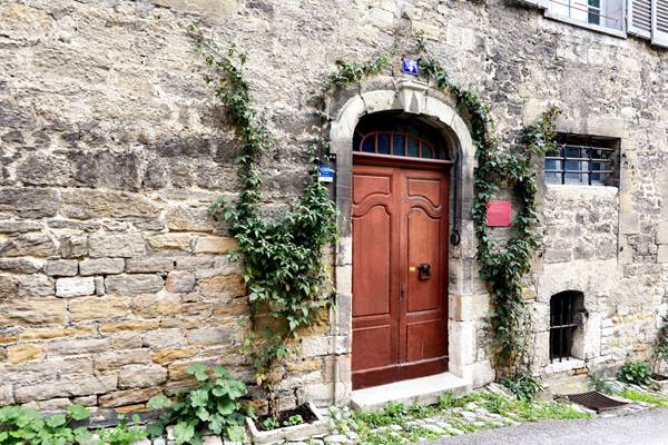 La porte du 4 rue des Chambenoz