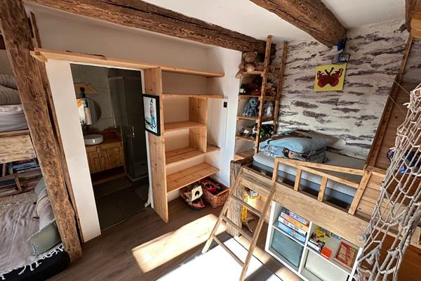 WhatsApp Image 2025-12-26 at 16.57.20-23