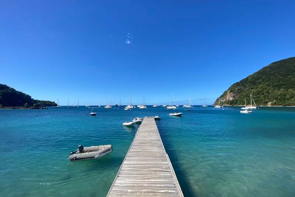 Ponton du port de Deshaies