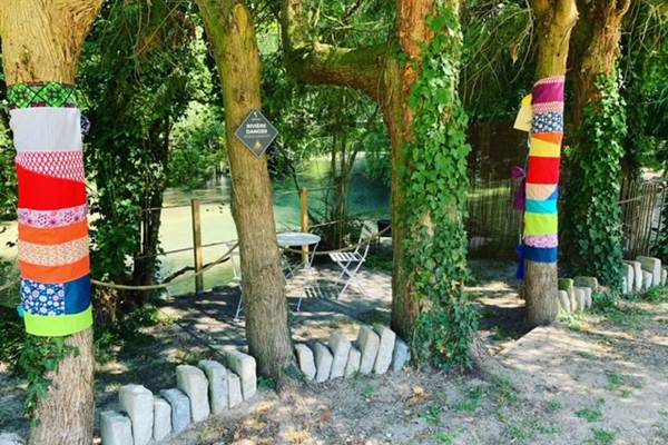 Sérénaé Val de rêve terrasse rivière