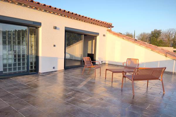 Terrasse privée Master Suite "Contempory" - Vue sur jardin - moderne luxe