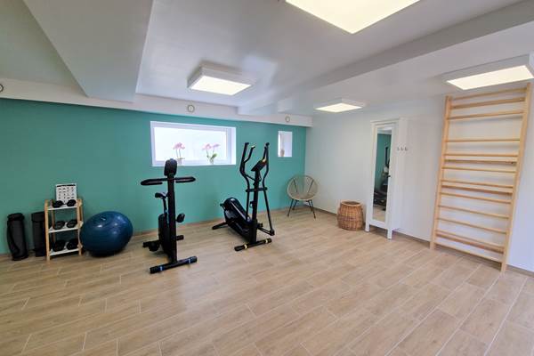 Salle de fitness et sauna3