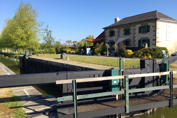 Maison éclusière "Ille Flottante" à Hédé-Bazouges