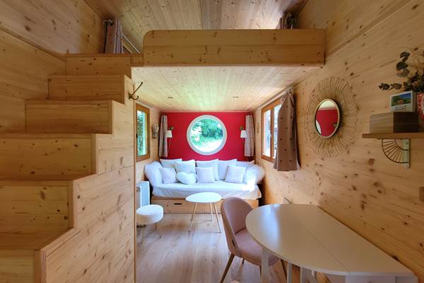 Tiny house Eglantine  salon et salle à manger
