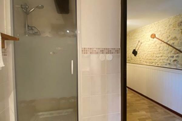 992218B0-D229-41F1-91AE-A88ADD36165A_4_5005_c