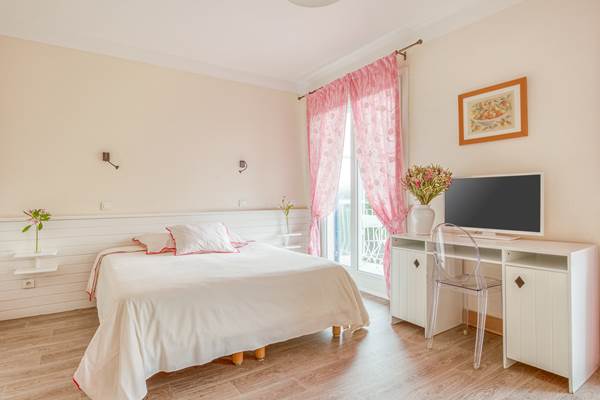 Chambre Grand Confort - Hôtel Le Verdon *** à Gréoux-les-bains