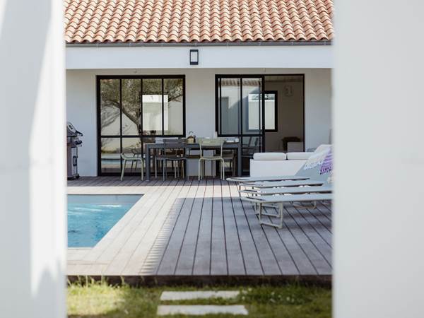 Villa Bleu Baya piscine terrasse