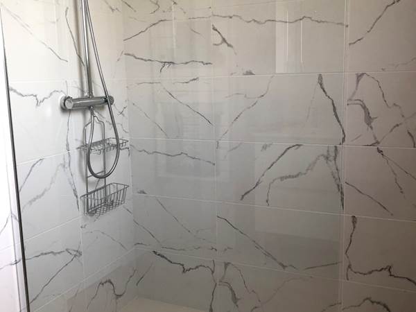 Douche_italienne_chambre_d'hote_finistere_chez yolande