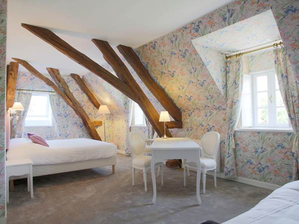 Chambre d'hôtes Château 8
