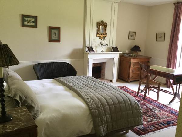 chambre "Empire" avec vue sur le parc et le magnolia