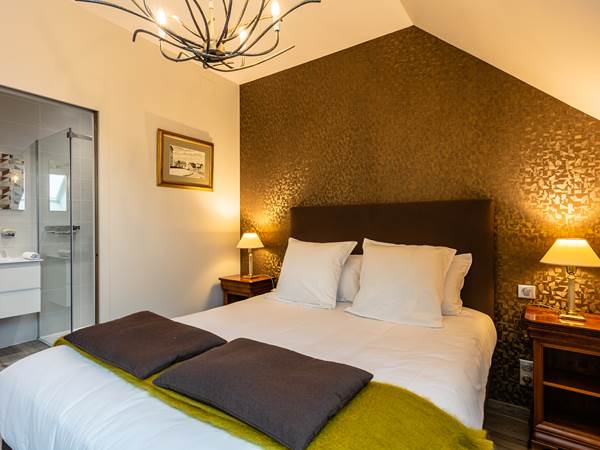 Les Enclos Secrets-Chambre Nina RICCI 6