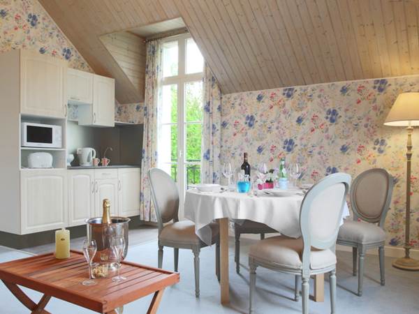 Gîte de charme Suite Privilège 42  41 40 séjour