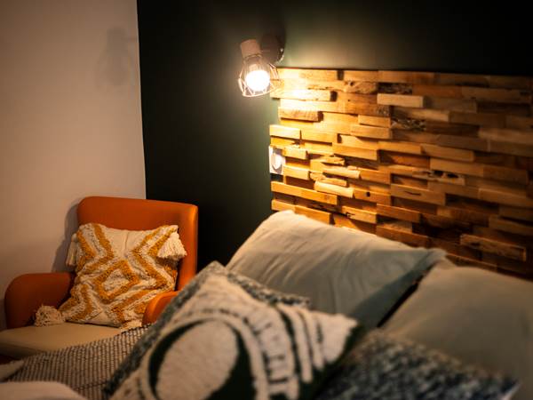 chambre pomme de pin -chambre chaleureuse