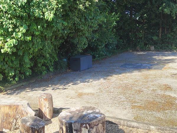 Terrain de pétanque-galerie