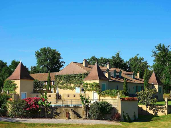 Maison Manechal au soleil