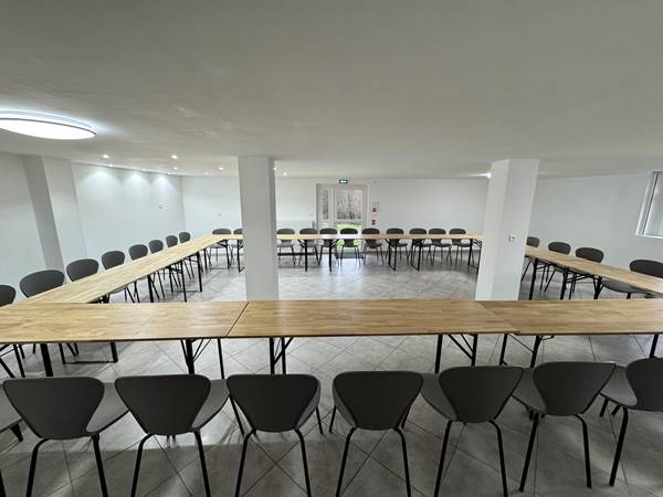 salle-confluence-reunion-face-u.jpg