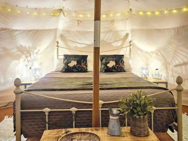 Le Ranch Camping - Lotus Tipi
