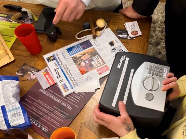 A8C6598F-43E8-4B87-8087-6C569638284E