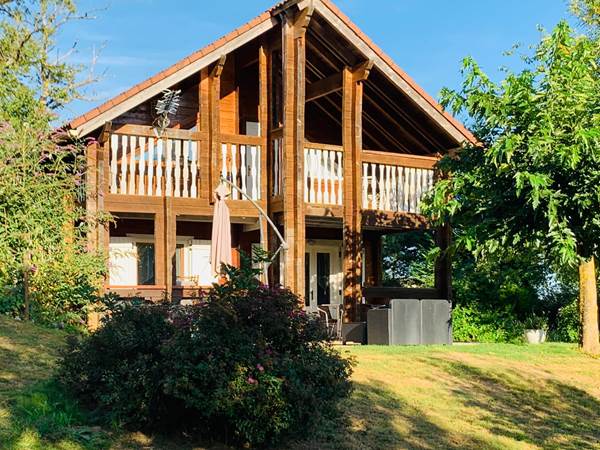 Gîte 1 les chalets de Meilhac