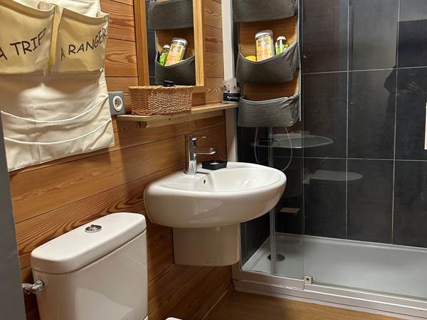 salle de bain privative chambre 3