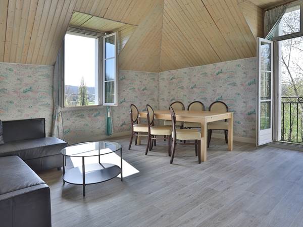 Gîte Privilège Gentilhommière - cuisine séjour salon du 37-39 de 2 à 8 personnes