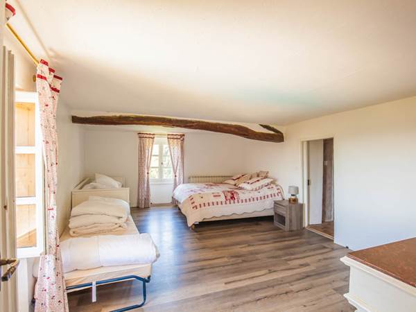 mas de louise - gite - chambre - lit - cevennes