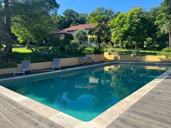 Domaine_de_Calabel©_Pouylebon_vacances_piscine_gers_camping_aire_naturelle-presta