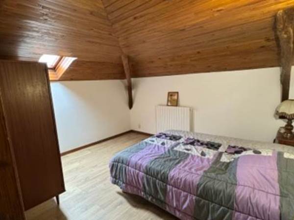 deuxième chambre mansardée
