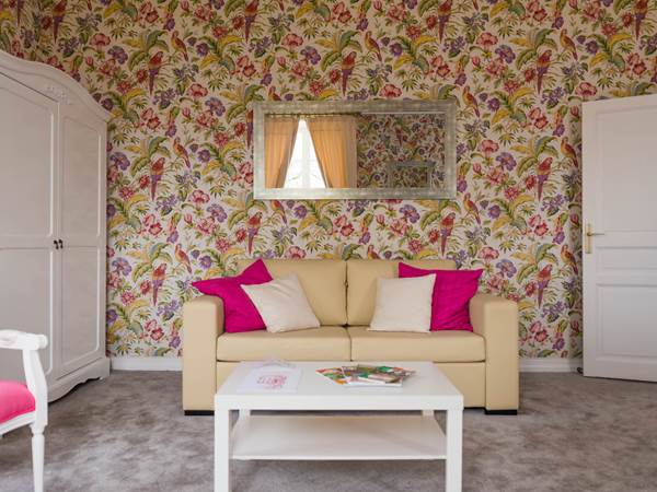 Chambre Perroquets château canapé