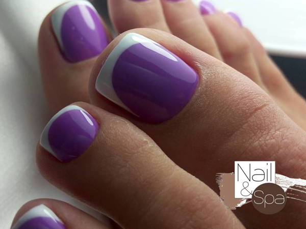 vernis gel pieds french de couleur