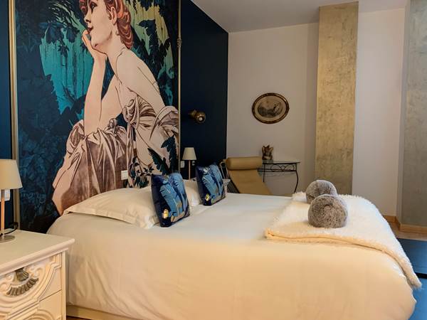 Chambre 9 profil