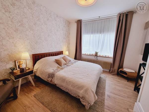 Hébergement de groupe avec 4 grandes chambres près de Lille