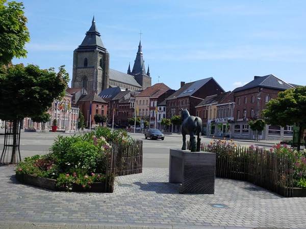 08.08.2026 - L'histoire des places publiques dans le centre-ville 2